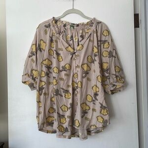 ETT taia for Anthropologie Relaxed Fit Yellow Floral V-Neck Blouse Medium